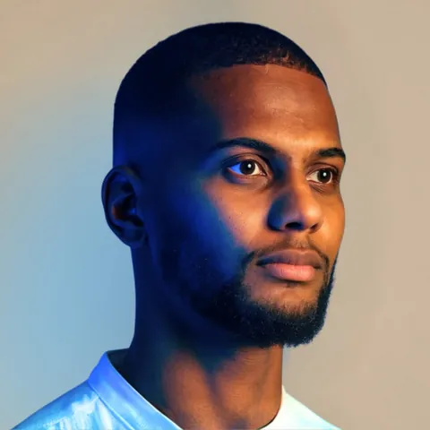 Yomi Denzel, fondateur de Winning